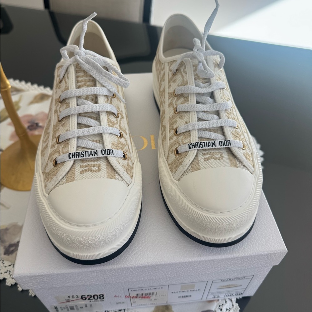 DIOR Brand New sneaker Walk N Dior Pale Gold size 42